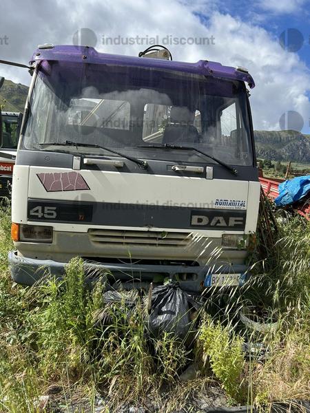1#10286 Autocarro Daf Trucks e ponteggio in vendita - foto 1
