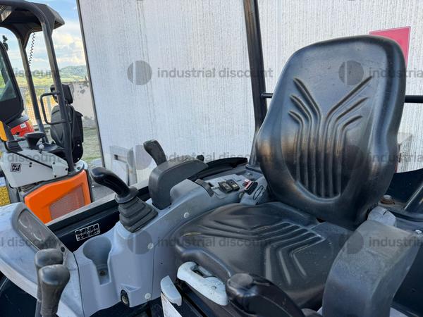 1#10300 Miniescavatore Kubota U27-4 in vendita - foto 5