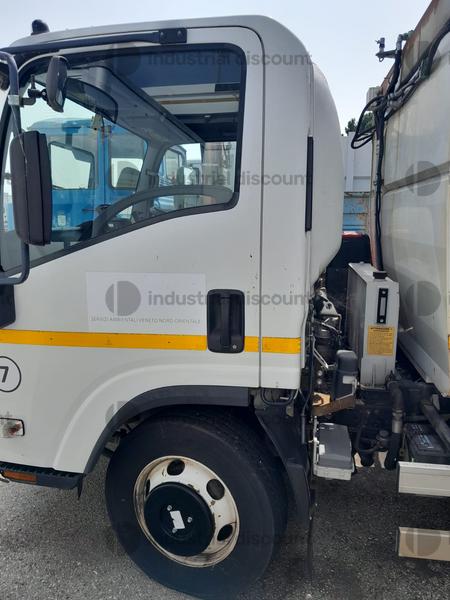 3#10311 Compattatore per rifiuti Isuzu in vendita - foto 4