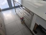 Immagine 11 - Banco retrobanco scaffale a parete - Lotto 13 (Asta 10318)