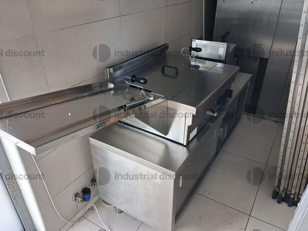 6#10318 Friggitrici elettriche Cappa aspirante Officine Bano in vendita - foto 3