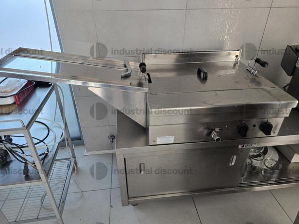 6#10318 Friggitrici elettriche Cappa aspirante Officine Bano in vendita - foto 6