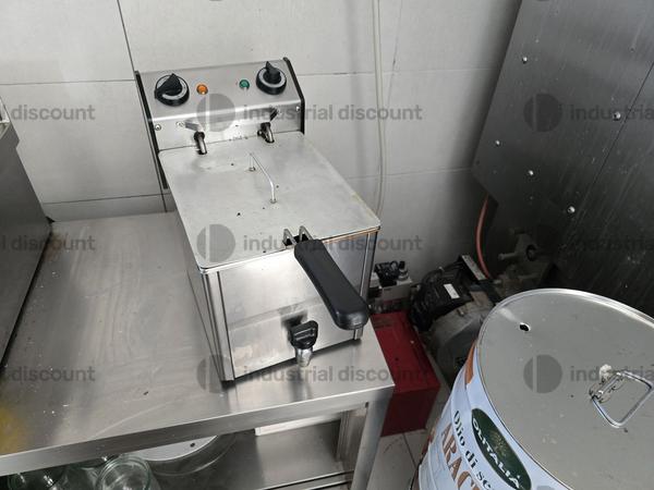 6#10318 Friggitrici elettriche Cappa aspirante Officine Bano in vendita - foto 8