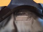 Immagine 24 - Capi di abbigliamento - Lotto 1 (Asta 10325)