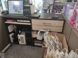 Invito ad offrire per complementi di arredo per negozio e piccola attrezzatura - Lotto 1 (Asta 10327)