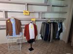 Immagine 9 - Abbigliamento, tessuti e accessori casa - Lotto 4 (Asta 10334)