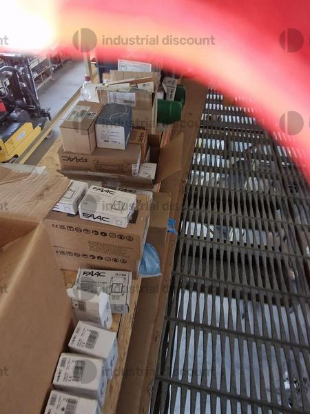 1#10335 Materiale da officina arredi da ufficio e autocarri Fiat in vendita - foto 10