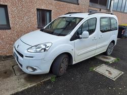 Autocarro Peugeot Partner - Lotto 223 (Asta 10336)