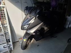 Yamaha T Max motorcycle - Lot 3 (Auction 10338)