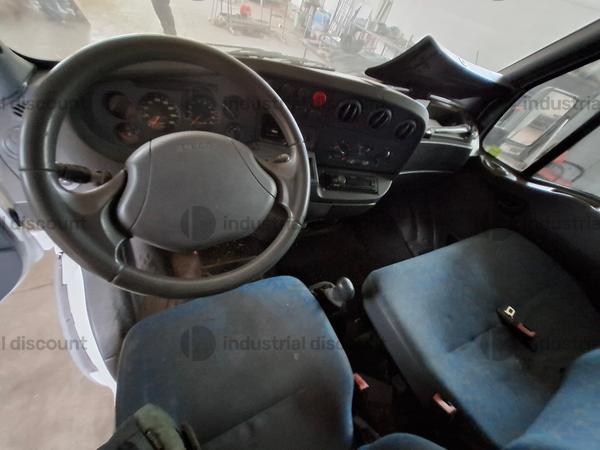 1#10340 Autocarro Iveco Daily in vendita - foto 9