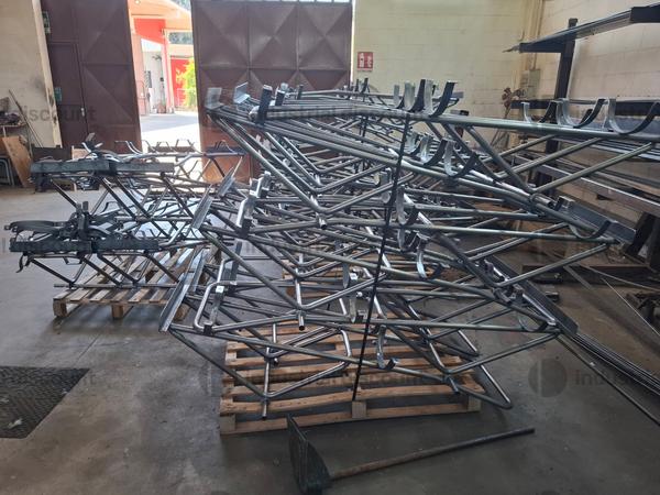 2#10340 Materiali ferrosi, arredi e macchine da ufficio in vendita - foto 4