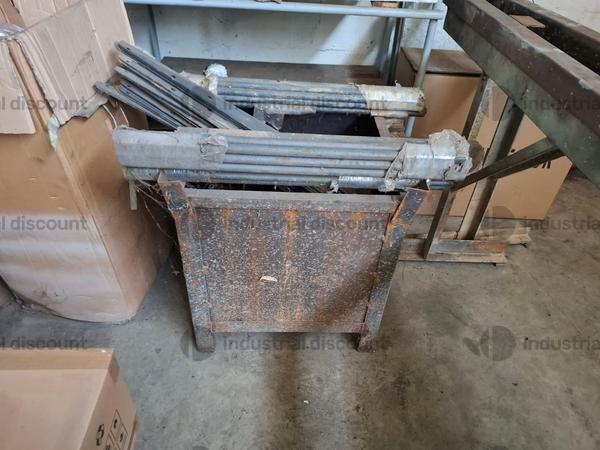 2#10340 Materiali ferrosi, arredi e macchine da ufficio in vendita - foto 45