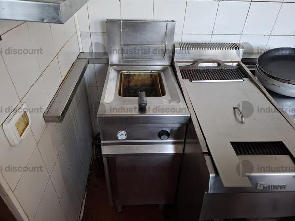 1#10342 Attrezzature accessori e arredi per ristorazione in vendita - foto 49