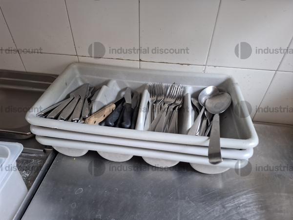 1#10342 Attrezzature accessori e arredi per ristorazione in vendita - foto 79