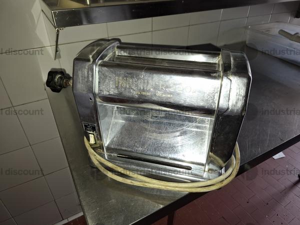 1#10342 Attrezzature accessori e arredi per ristorazione in vendita - foto 91