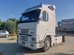 Trattore stradale VOLVO FH16 - 520 - Lotto 4 (Asta 10347)