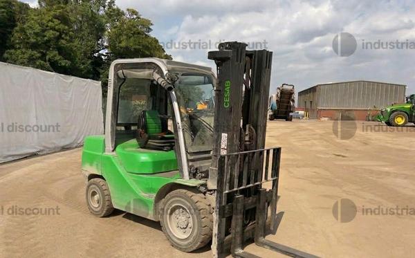 1#10350 Carrello elevatore Cesab M330 in vendita - foto 4