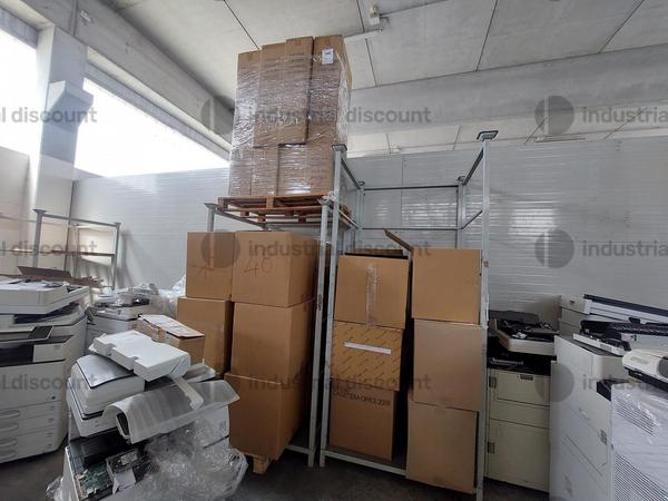 4#10352 Arredi attrezzature da ufficio e cancelleria in vendita - foto 5