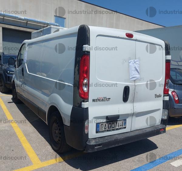 4#10364 Autocarro isotermico Renault in vendita - foto 2