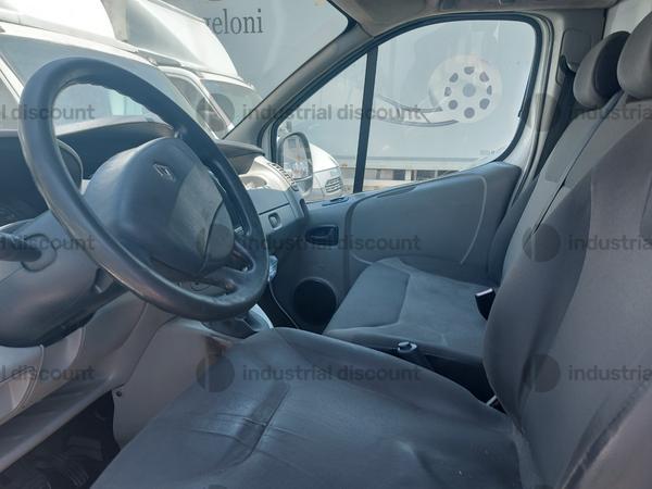 4#10364 Autocarro isotermico Renault in vendita - foto 5