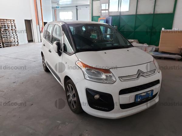 Autocarri in vendita