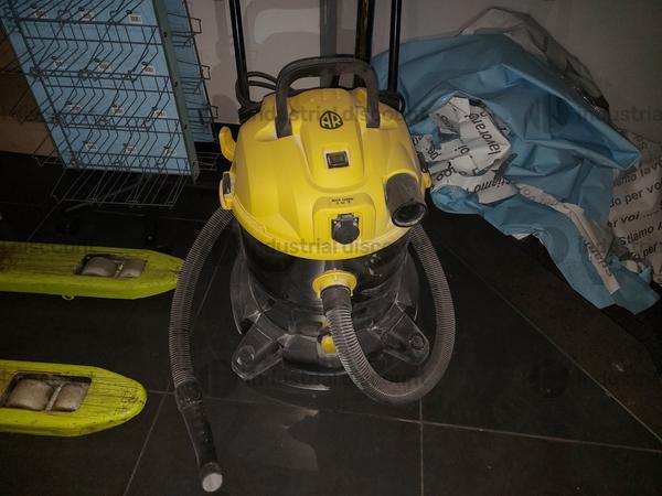 1#10378 Arredi e accessori per negozio in vendita - foto 26