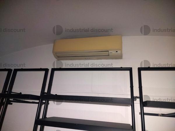 1#10378 Arredi e accessori per negozio in vendita - foto 76