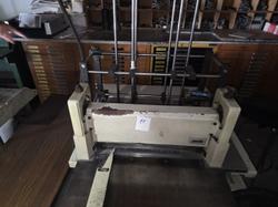 Pressa semiautomatica  - Lotto 11 (Asta 10393)