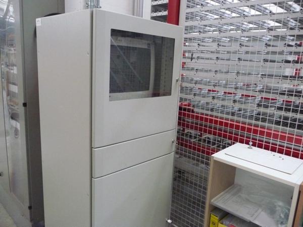 63#1062 Linea completa montaggio mobili Hole Tronic in vendita - foto 9