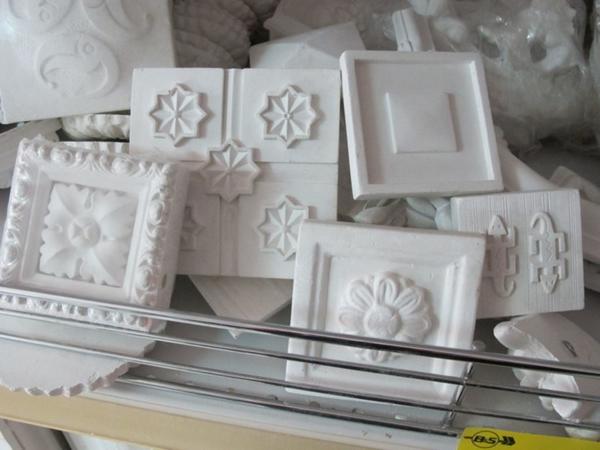 24#1082 Elementi decorativi in polistirolo e gesso in vendita - foto 1