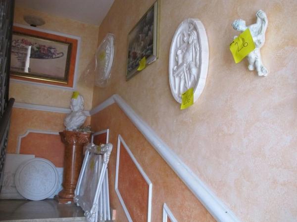 26#1082 Elementi decorativi in polistirolo e gesso in vendita - foto 1