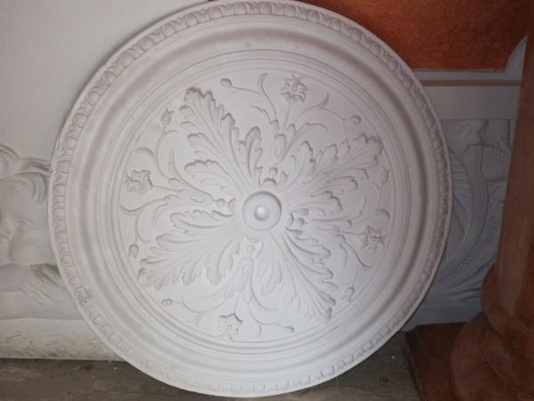 26#1082 Elementi decorativi in polistirolo e gesso in vendita - foto 13