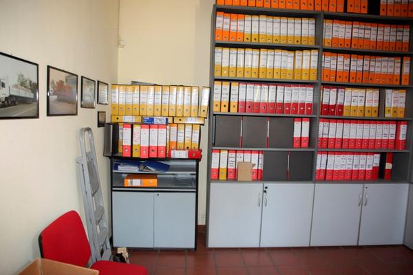 4#10890 Arredi d'ufficio e strumenti elettronici in vendita - foto 17