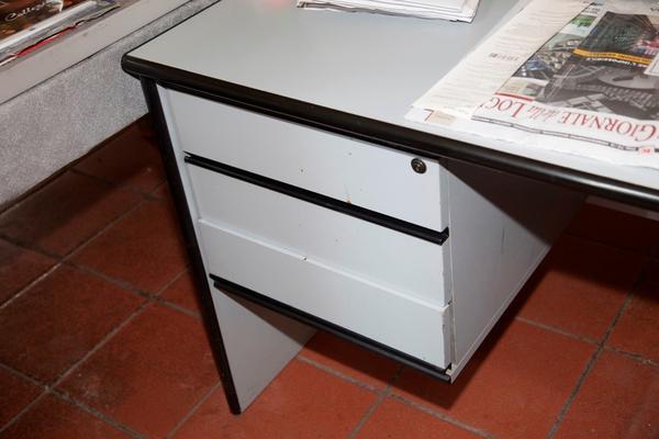 4#10890 Arredi d'ufficio e strumenti elettronici in vendita - foto 21