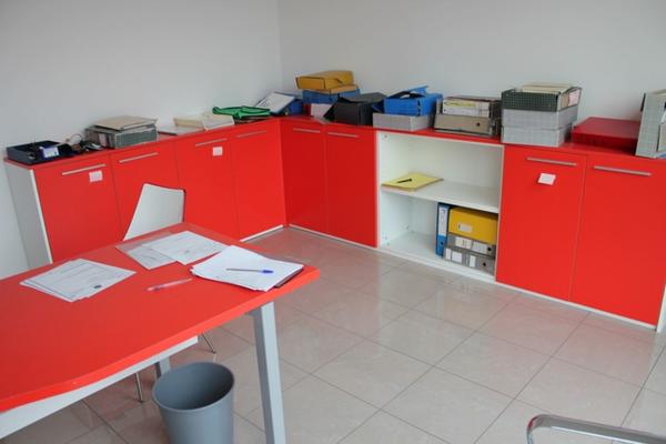 9#1097 Arredi e attrezzature ufficio in vendita - foto 2