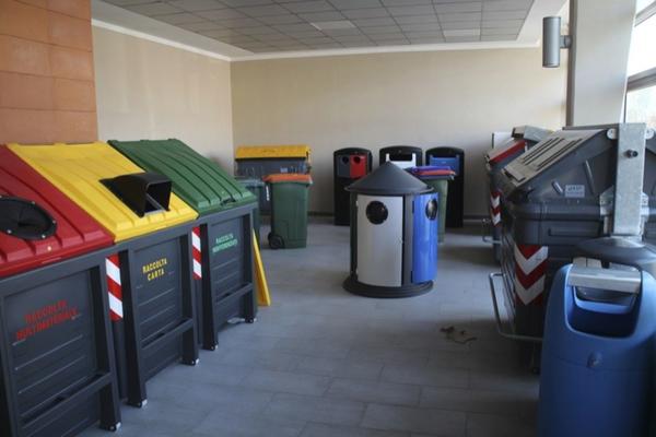 29#11090 Magazzino di materie prime e semilavorati in vendita - foto 48