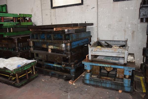 3#11090 Stampi in ferro per pressa in vendita - foto 4