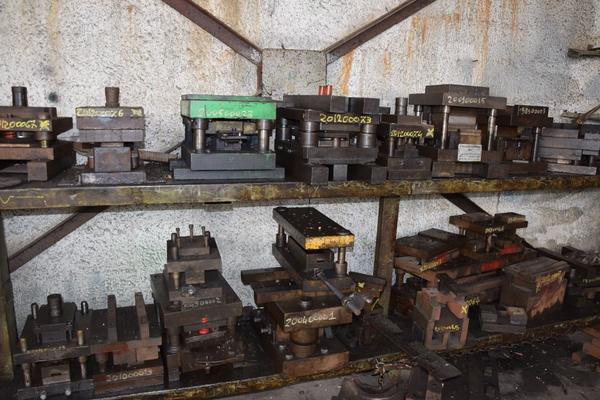 6#11090 Stampi in ferro per pressa in vendita - foto 1
