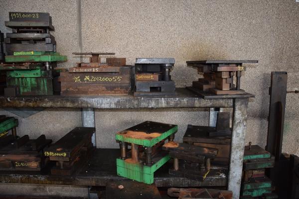 6#11090 Stampi in ferro per pressa in vendita - foto 3