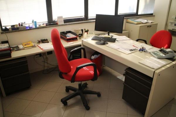 147#1137 Arredamento e attrezzatura da ufficio in vendita - foto 6