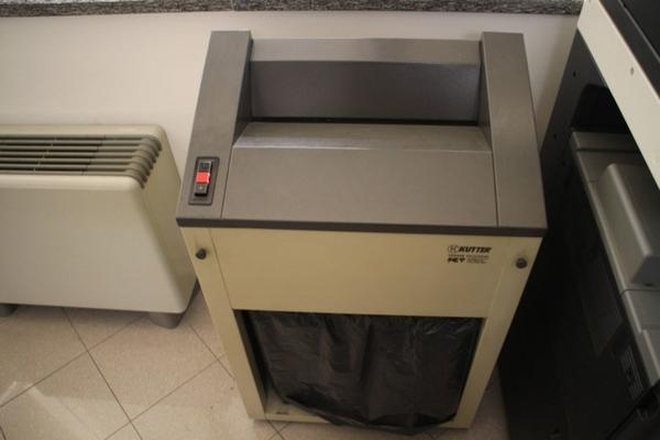 147#1137 Arredamento e attrezzatura da ufficio in vendita - foto 10