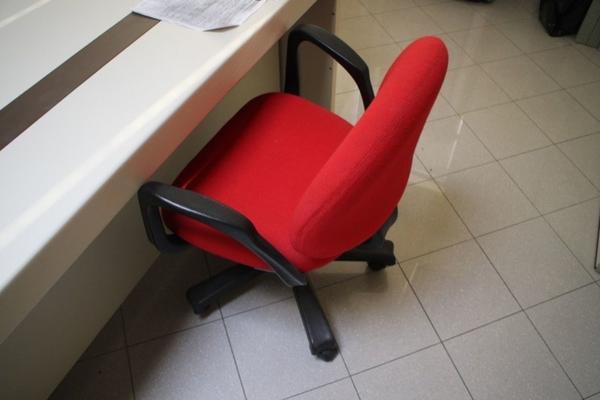 147#1137 Arredamento e attrezzatura da ufficio in vendita - foto 17