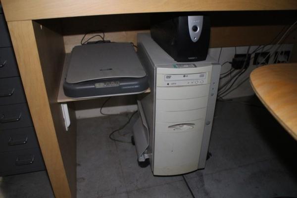 65#1137 Arredamento vario in vendita - foto 3