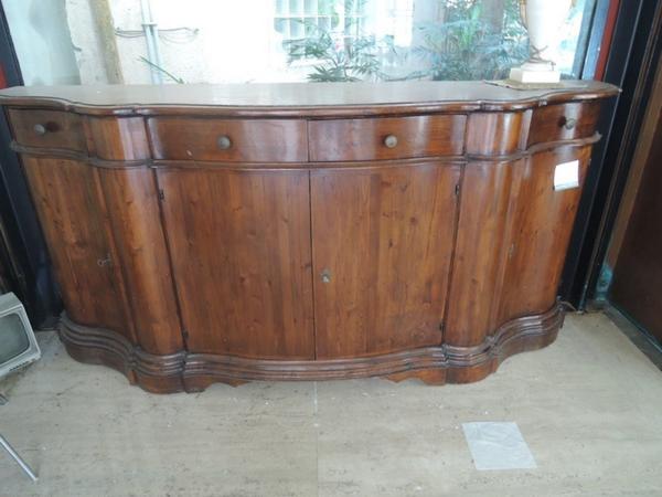 1#1317 Credenza sagomata in legno castagno in vendita - foto 3