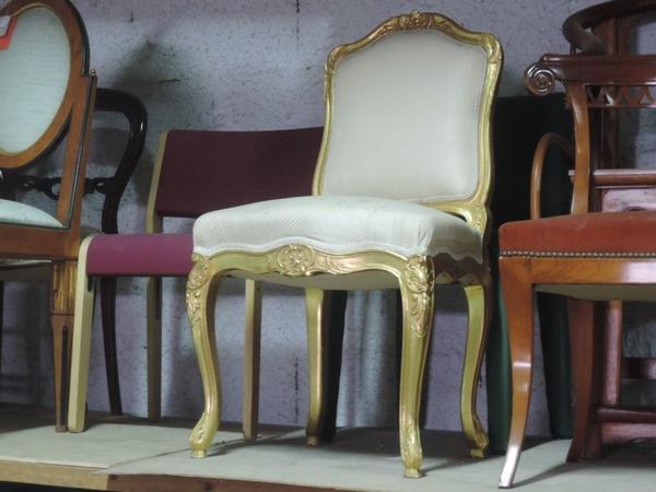 293#1317 Sedie laccate in oro tessuto bianco Luigi XV in vendita - foto 1