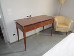 Immagine 45 - Arredamento per camere da letto Maligno - Lotto 2 (Asta 1381)