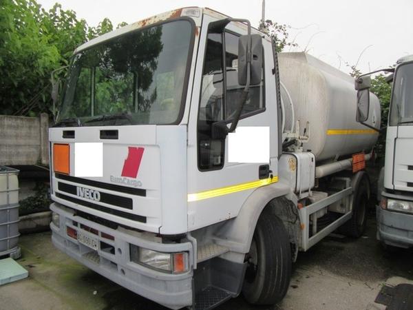 Autocarri in vendita