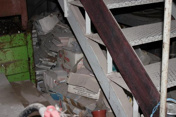 900#14550 Rimanenze magazzino e contenitori metallici per pietrisco in vendita - foto 19