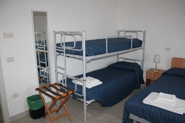 1#1467 Arredi camera da letto in vendita - foto 19