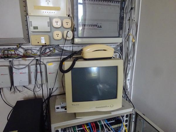55#14940 Arredamento e attrezzatura da ufficio in vendita - foto 6